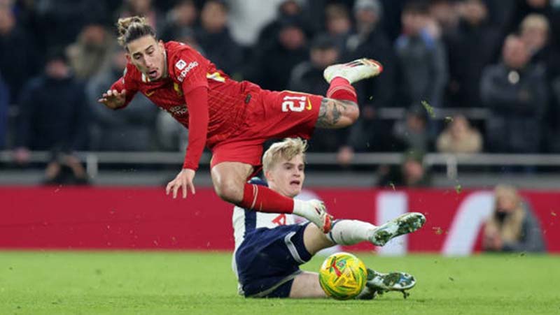 Tottenham - Liverpool: Bàn thắng gây tranh cãi, Spurs nắm lợi thế mong manh ở Bán kết League Cup